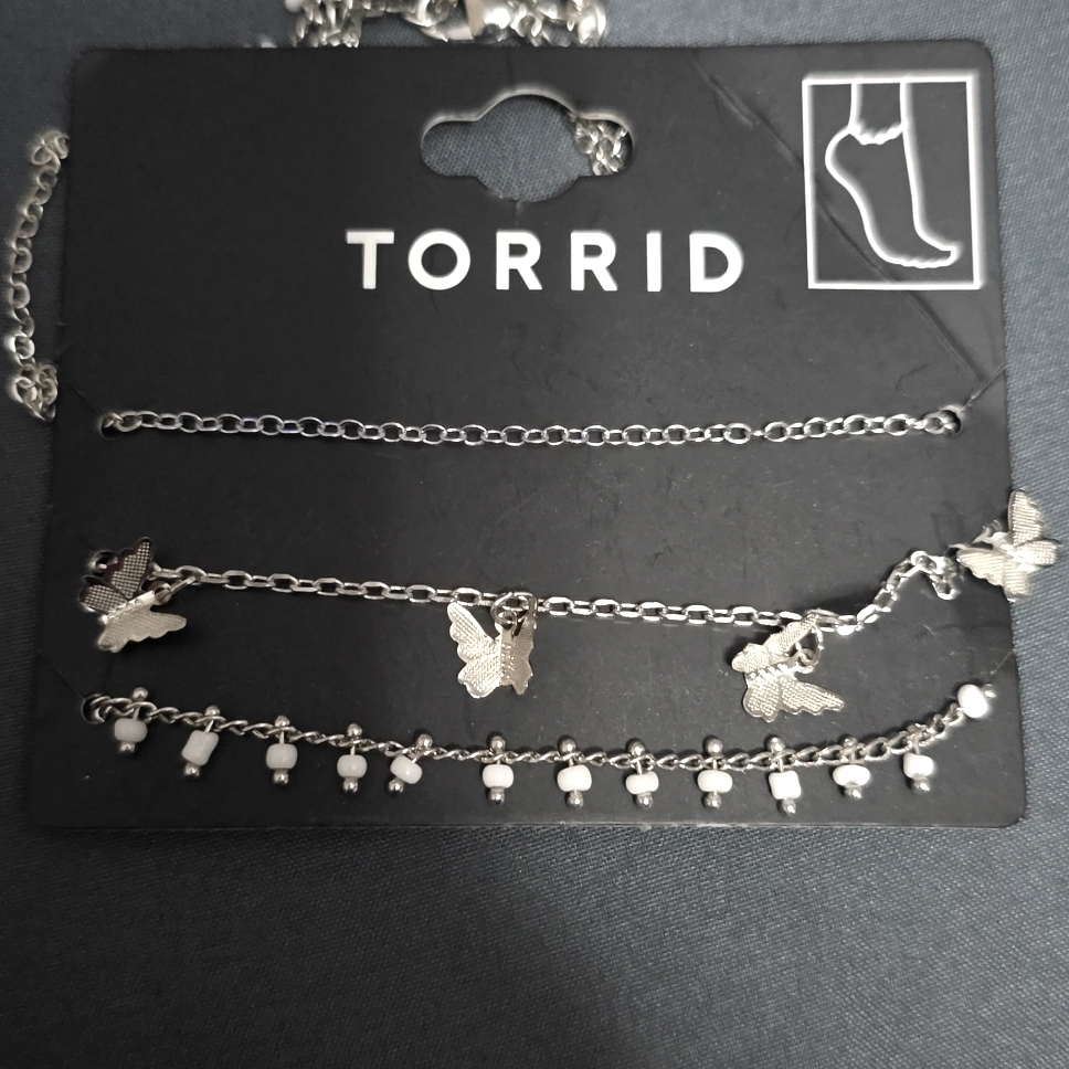 Silver Tone Set Of 3 Anklet 18$